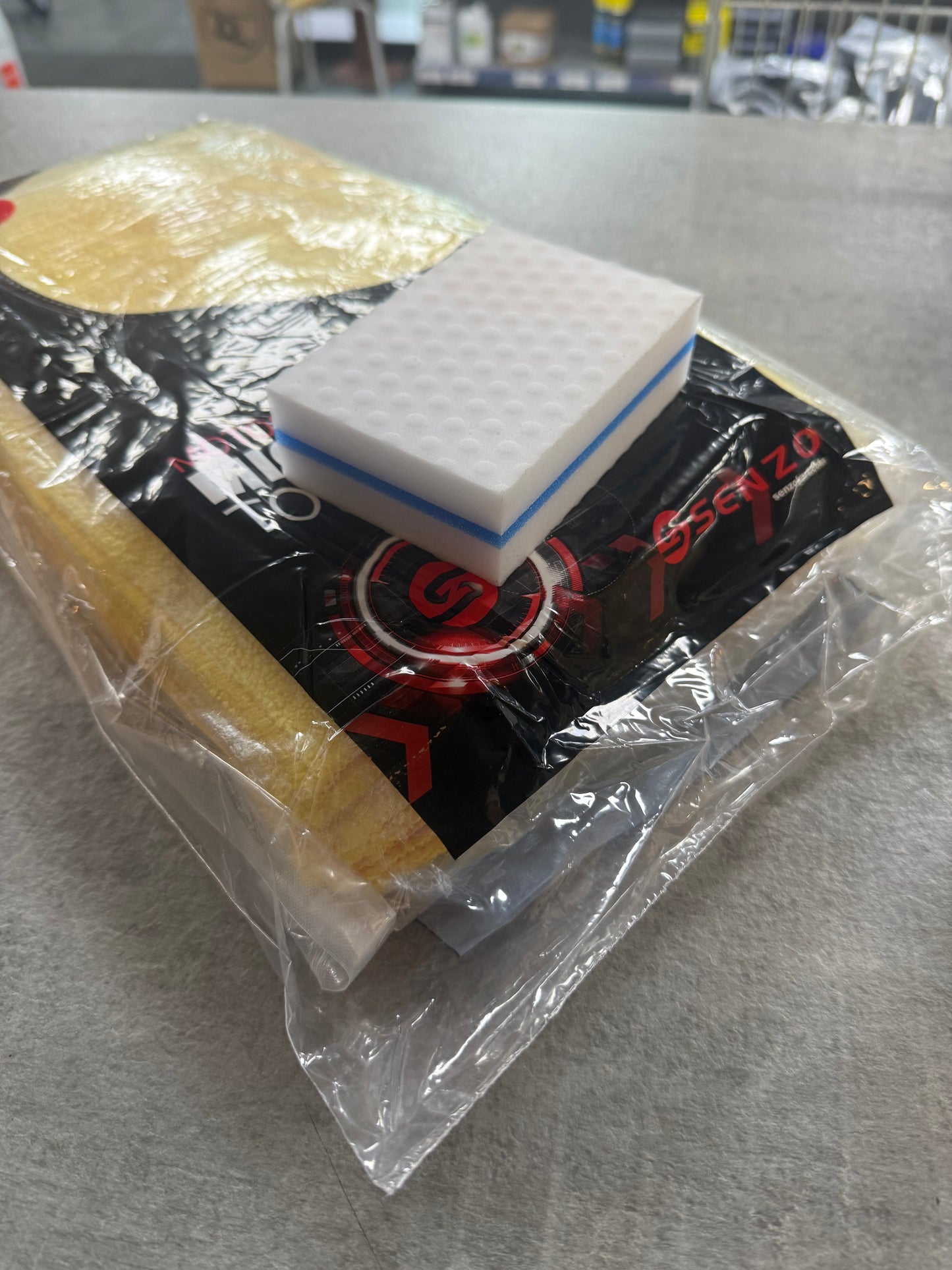 Senzo Microfibre & Magic Sponge Kit