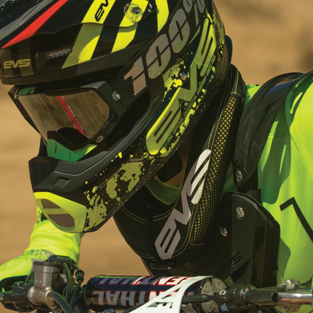 R2 Race Collar EVS Adult