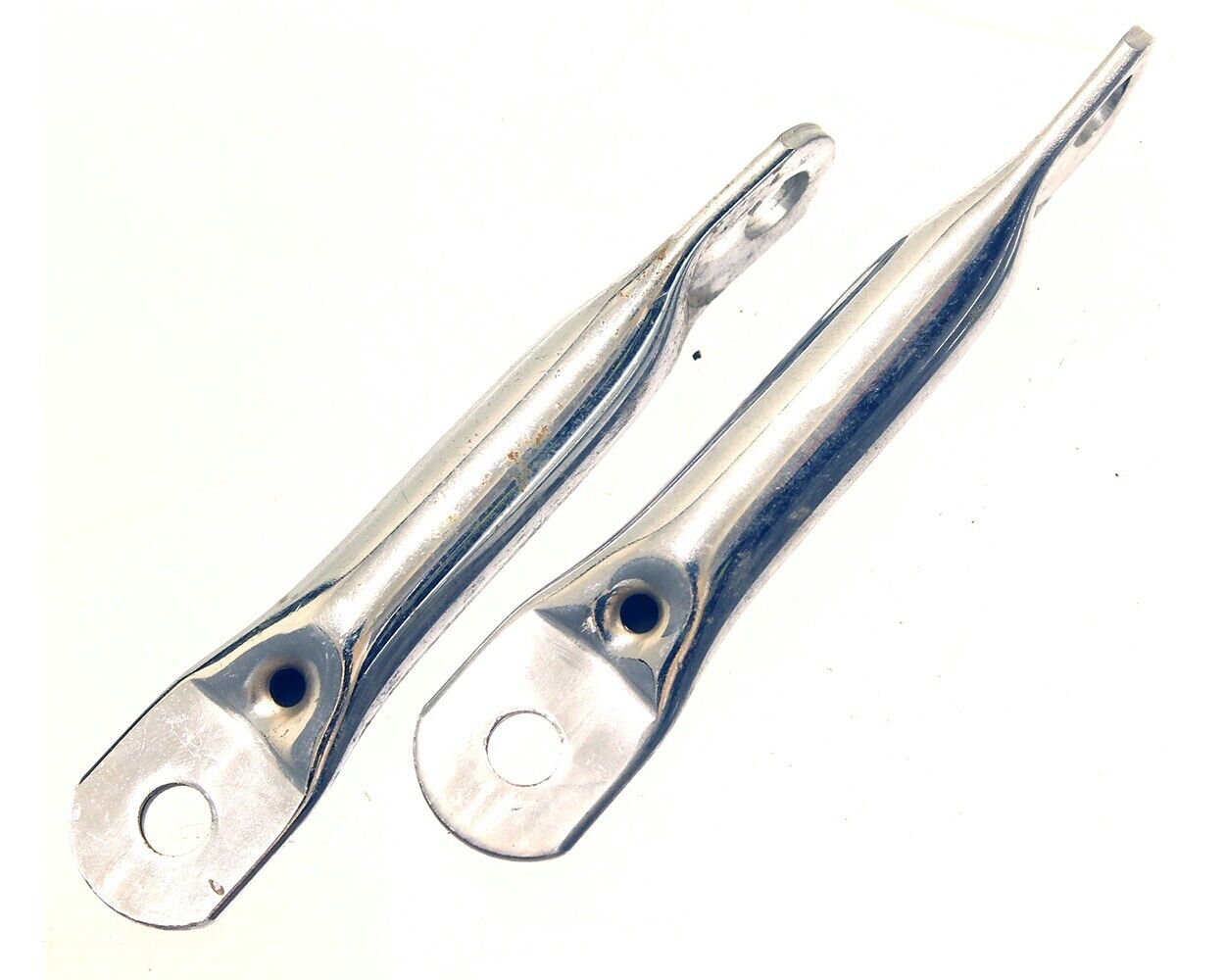 Universal 90 Degree Bracket