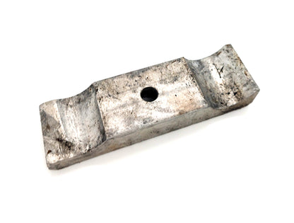 Engine mount top clamp 130x40mm 10mm-bolt / 30mm chassis
