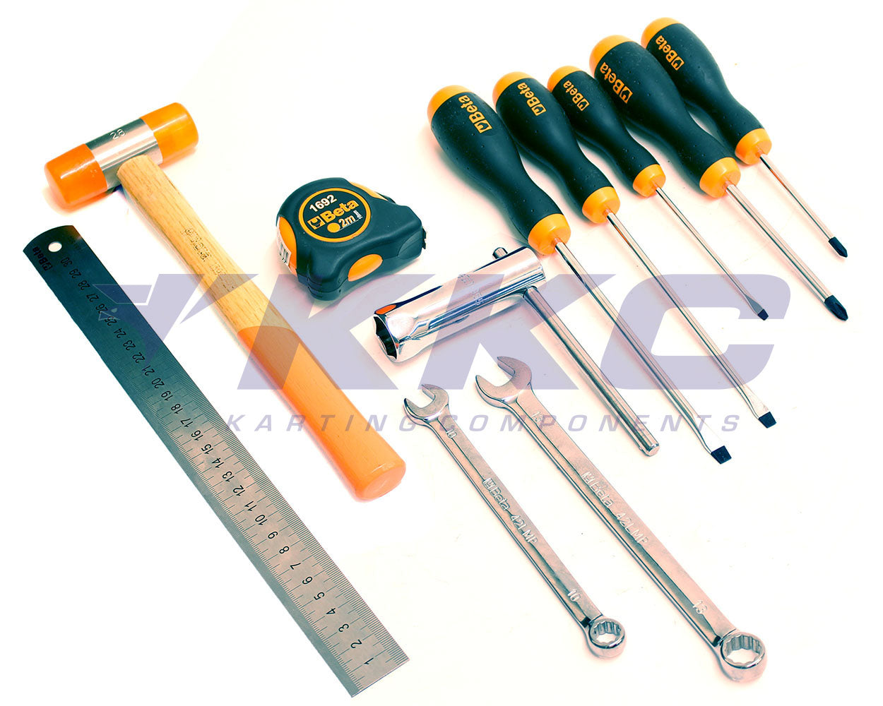 Beta Tools Mechanics Kit with Senzo Tool Box – Includes Spanners, Screwdriver Set, Tape Measure, Steel Rule & Soft Hammer