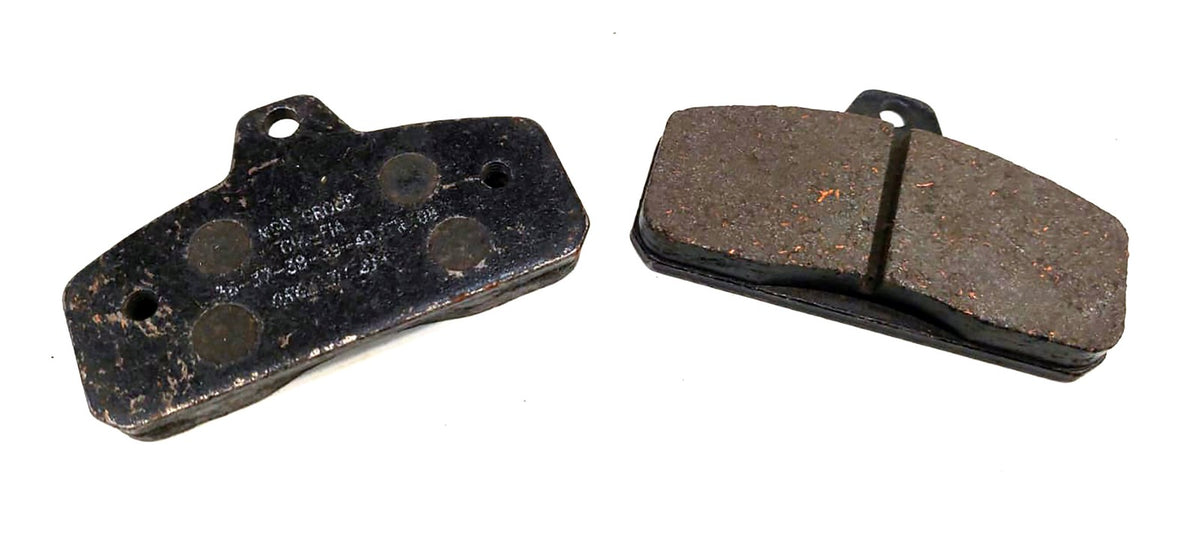 Black Pad Set 90X40mm (65mm Bolt)